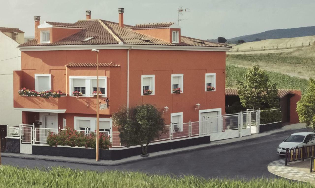 Apartamento 2 4/6 Pax Casa Rural El Sauce. A 2,5 Km De Cuenca Capital Nohales Zewnętrze zdjęcie